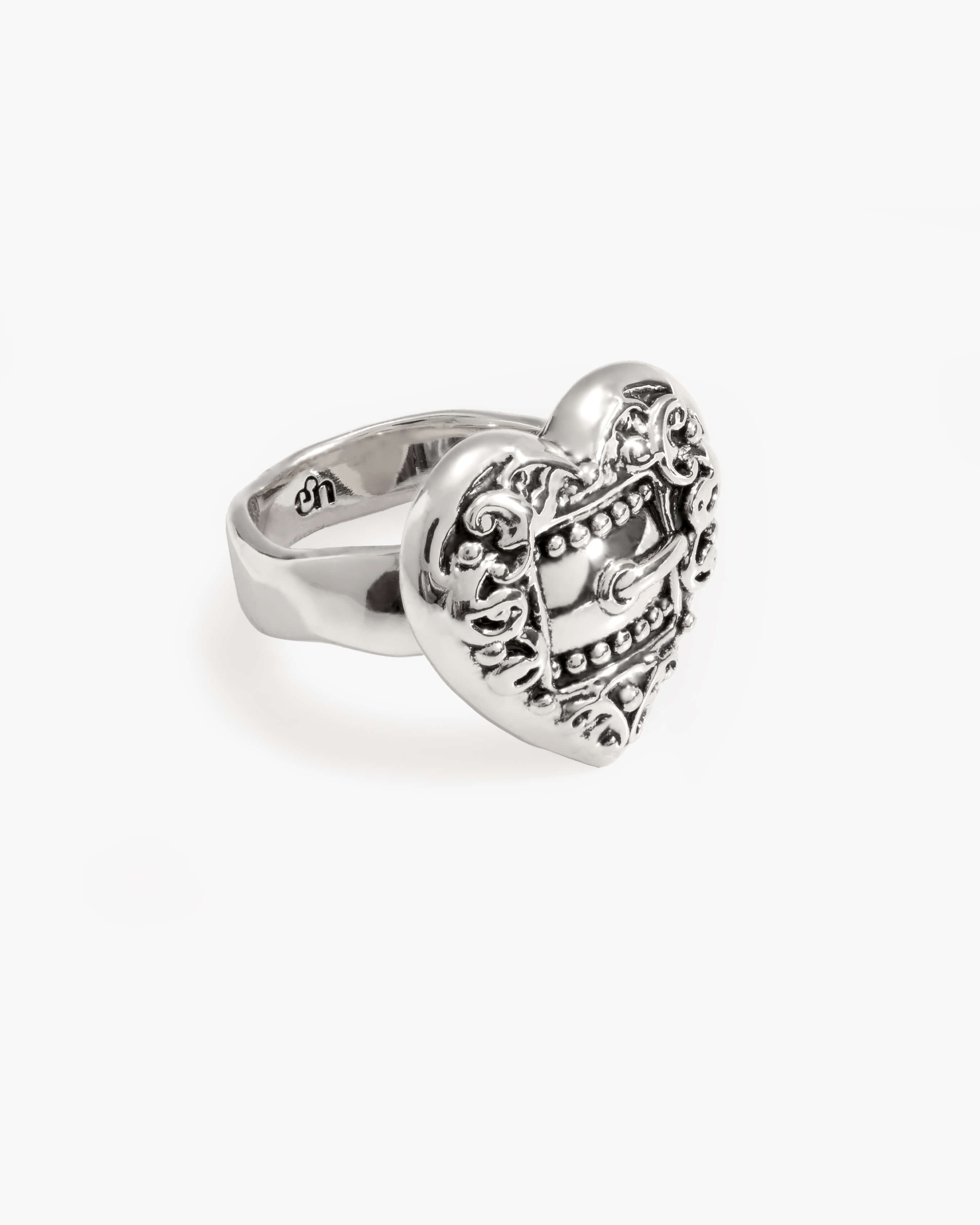 Belted Heart Ring in Silver